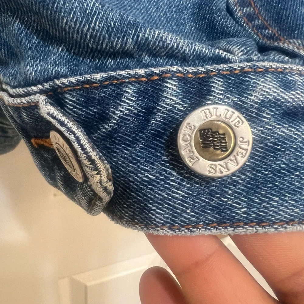 Vintage 1990s‎ Pace Brand Heavy Stone Washed Full Button Denim Jacekt Size XL